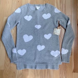 COPY - CHRISTIAN SIRIANO NWT GREY AND WHITE HEART SWEATER